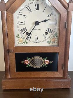 Vintage Seth Thomas 8-Day Chime Steeple Mantle Clock Working with Key