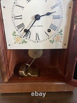 Vintage Seth Thomas 8-Day Chime Steeple Mantle Clock Working with Key