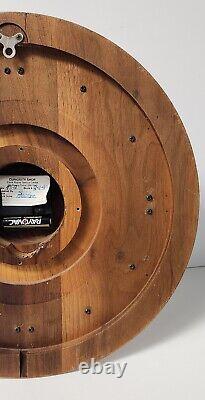 Vintage Seth Thomas Art Deco/Atomic Age Wood Wall Clock