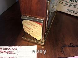 Vintage Seth Thomas Baxter Transistor Cordless Battery Operated Table Clock