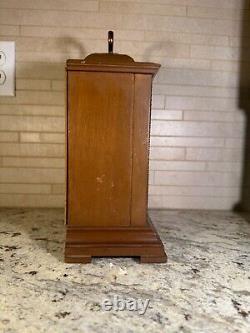 Vintage Seth Thomas Kenilworth striking Mantel Clock Model E540-000 RARE. Works