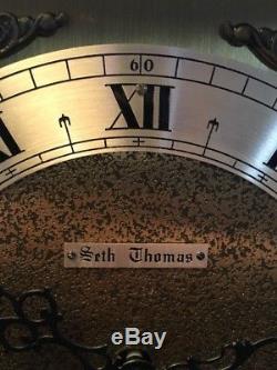 Vintage Seth Thomas Legacy Westminster Chime Wind Up Mantel Presentation Clock