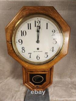 Vintage Seth Thomas Oak Cabinet Pendulum Wall Clock Key Wind