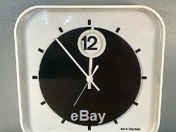 Vintage Seth Thomas Spot Time Model E685 Space Age Wall Clock 1970s Excellent