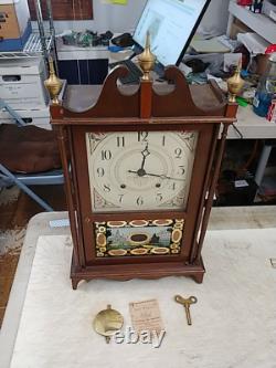 Vintage Seth Thomas Tradition Mini Pillar & Scroll Clock # L 884