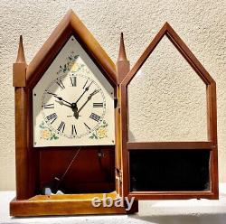 Vintage Seth Thomas Wooden Cathedral Style Mantel Clock Model E512-000, electric