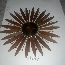 Vtg 60s Starburst Wall Clock Seth Thomas Sunburst Mid Century Modern MCM FLAW