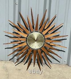 Vtg MCM Seth Thomas Starflower Space Age Atomic Wall Clock Mid Century Modern