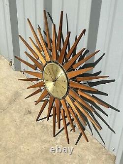 Vtg MCM Seth Thomas Starflower Space Age Atomic Wall Clock Mid Century Modern