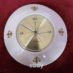 Vtg Mid Century Seth Thomas Bathette Clock Pale Pink Gold Fleur De Lis