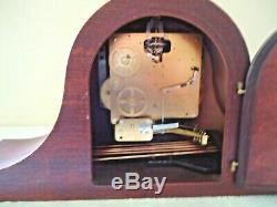 Vtg. Seth Thomas Cat # 1302A (1302-001) Woodbury Shelf / Mantle Clock With Key